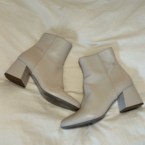 Steve Madden Block Heels - 9.5 - Picture 1 of 6
